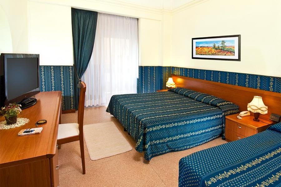 Hotel Napoleon Κατόλικα Εξωτερικό φωτογραφία