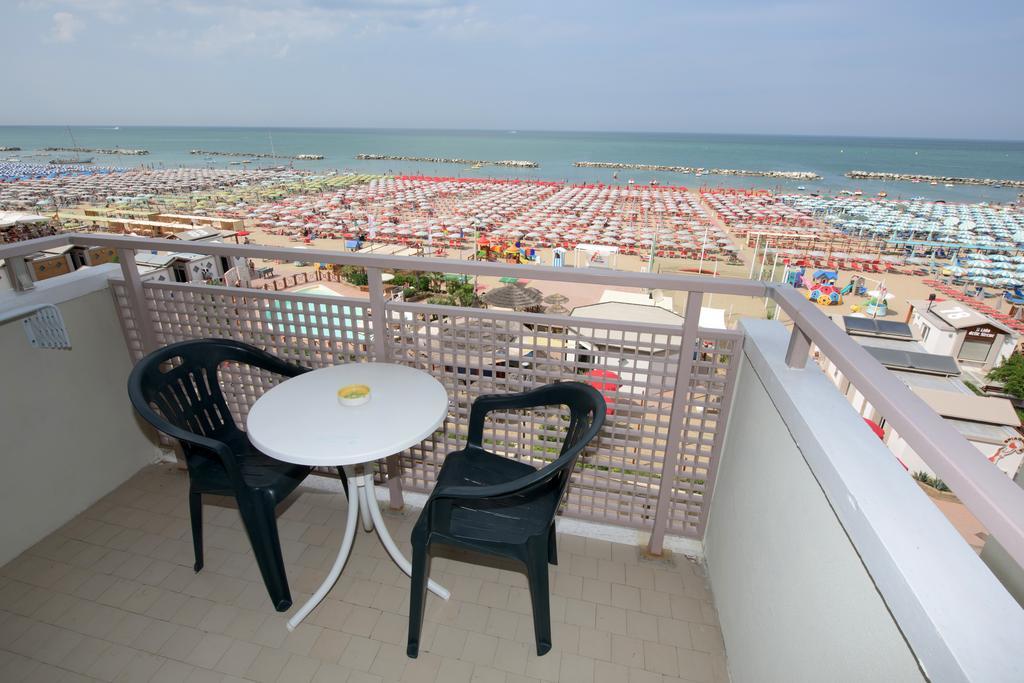 Hotel Napoleon Κατόλικα Εξωτερικό φωτογραφία