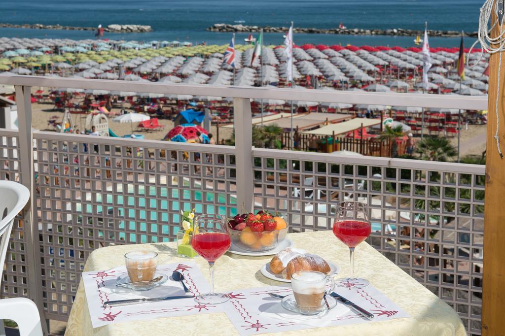 Hotel Napoleon Κατόλικα Εξωτερικό φωτογραφία