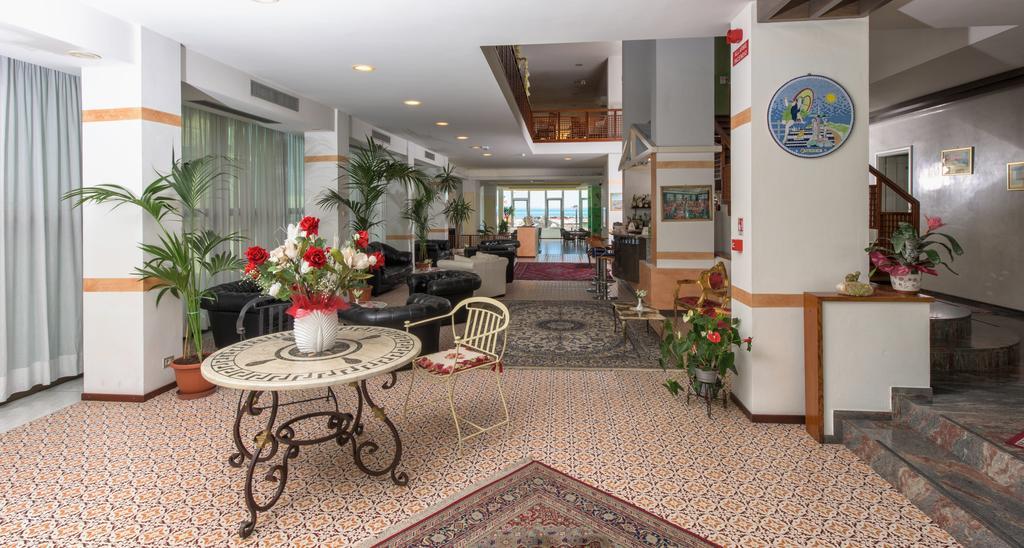 Hotel Napoleon Κατόλικα Εξωτερικό φωτογραφία