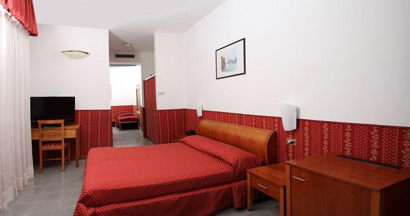 Hotel Napoleon Κατόλικα Εξωτερικό φωτογραφία